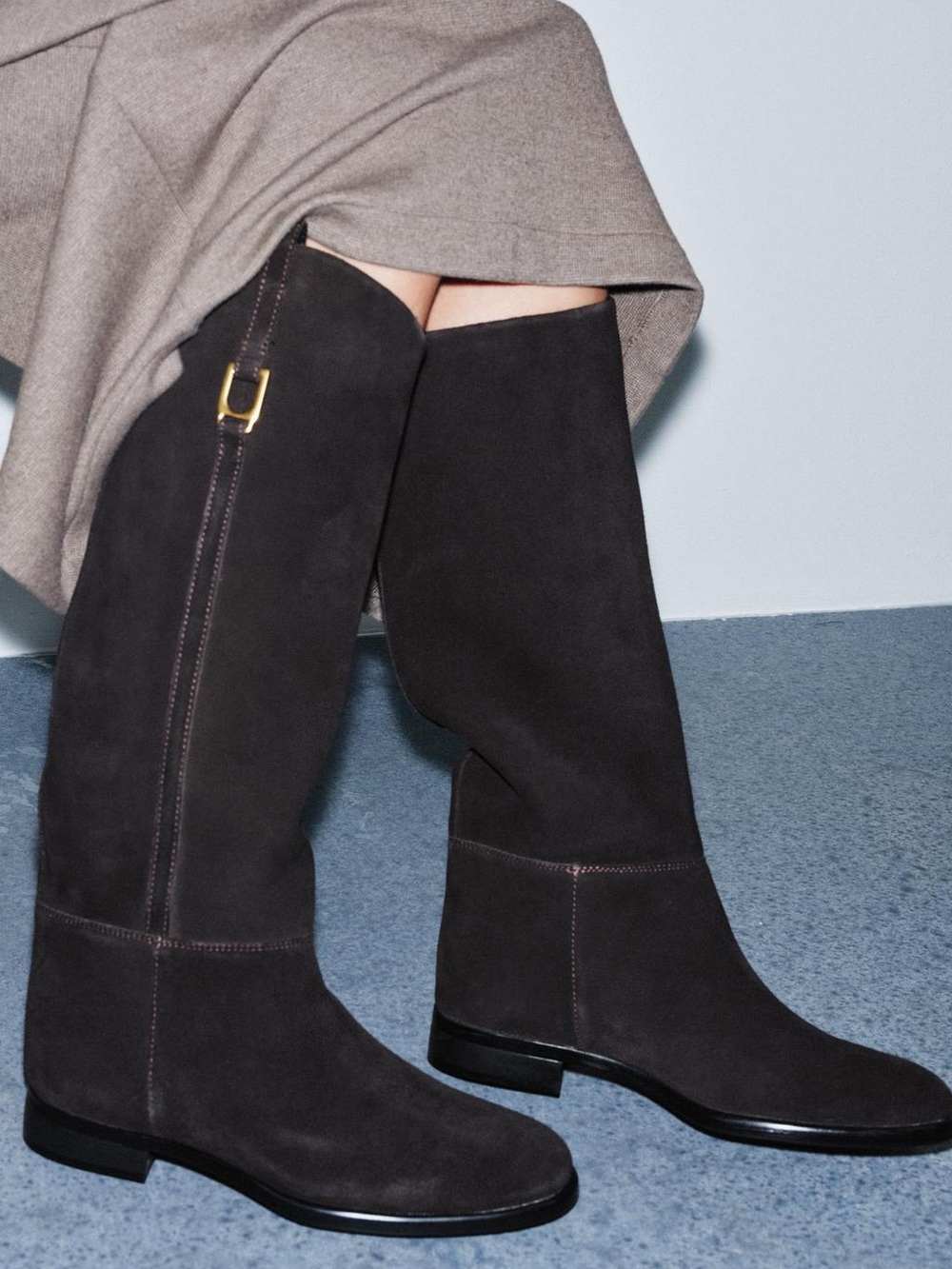 Zara NWT Brown Suede Leather Riding Boots Knee High Gold Buckle 6.5